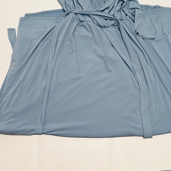 PinkBlush Periwinkle Draped 3/4 Sleeve Maternity Maxi Dress size Large - Picture 2 of 9